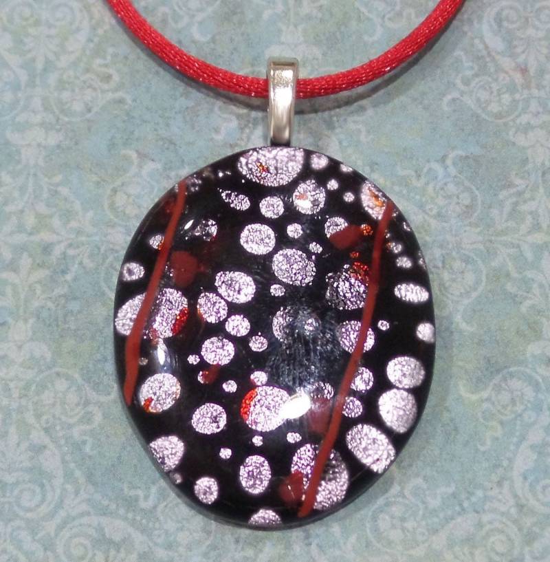 Dichroic Glas Anhänger Silber Polka Dots, Rote Streifen, Fusing Schmuck von mysassyglass