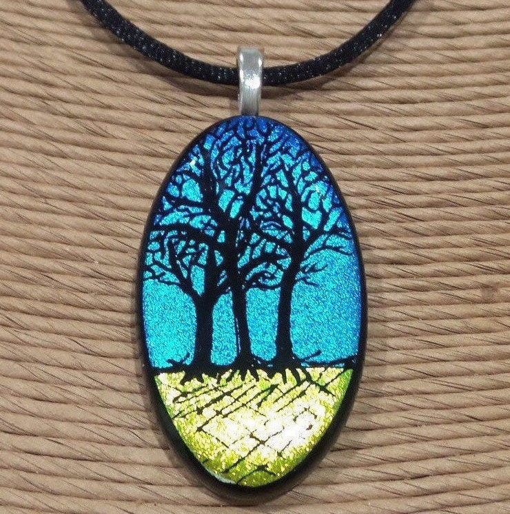 Dichroic Glas Baum Anhänger Handgeätzte Fusing Schmuck -Dark Forest von mysassyglass