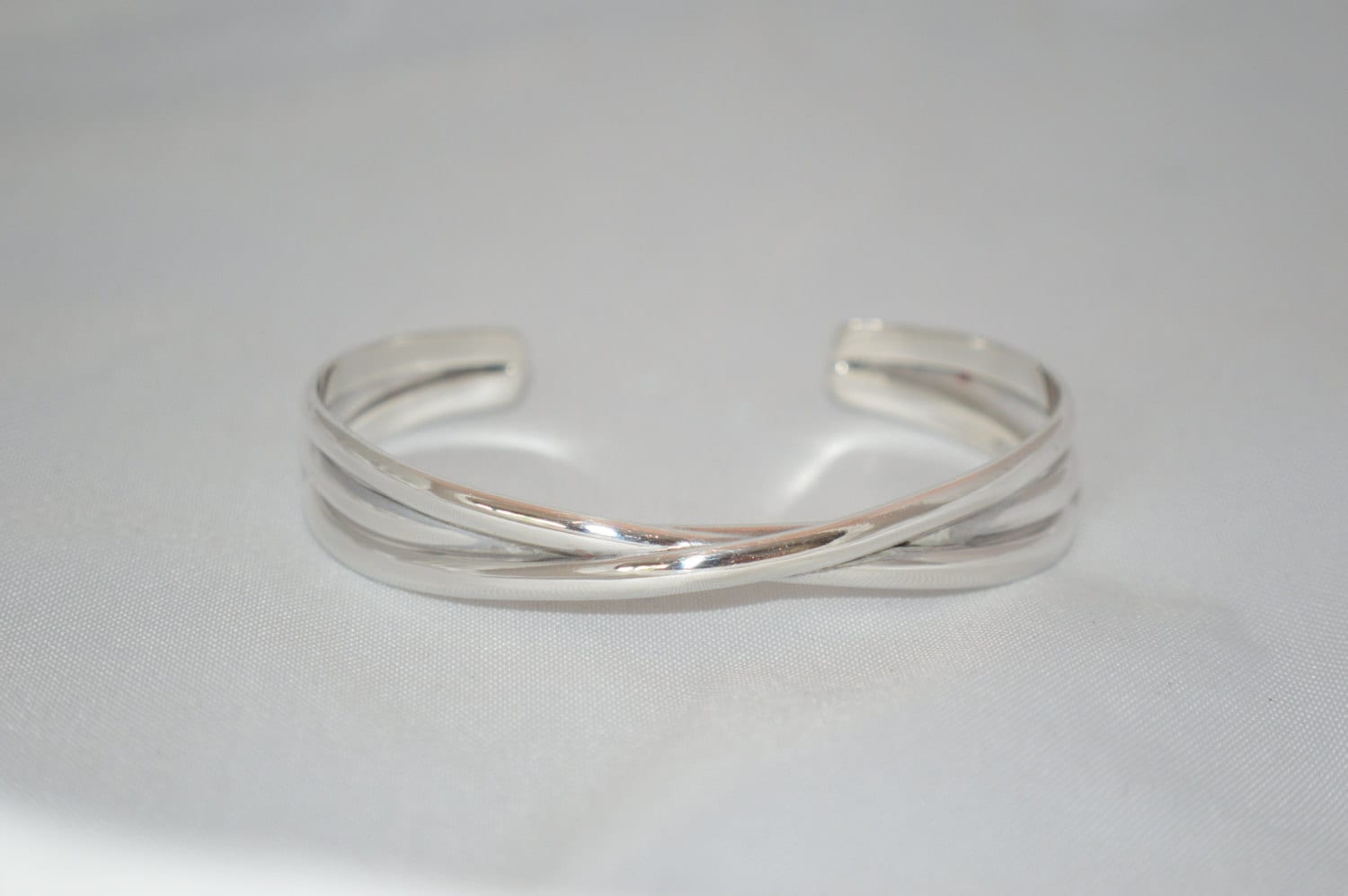 Massiver 925Er Sterlingsilber Designer Inspiriert Jaf Tripple Cross Cuff Style Armband Handgemacht von mysilvershoppe