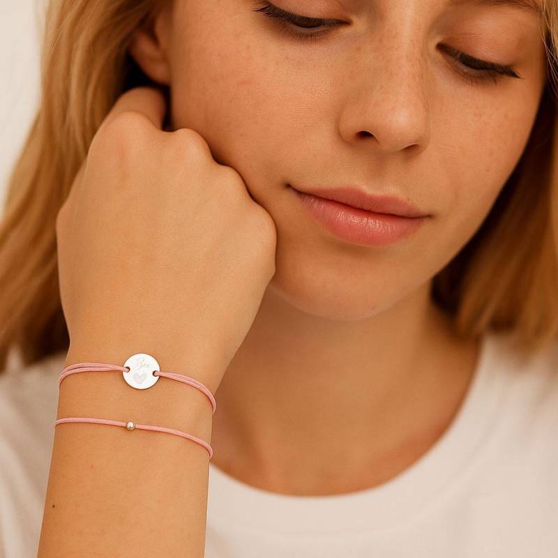 Armband Gravur, 925 Silber Gravurplättchen + Nylon, Gravurarmband, Freundschaftsarmband, Namensarmband, Familienarmband, Armkette Herz von myvenajwls