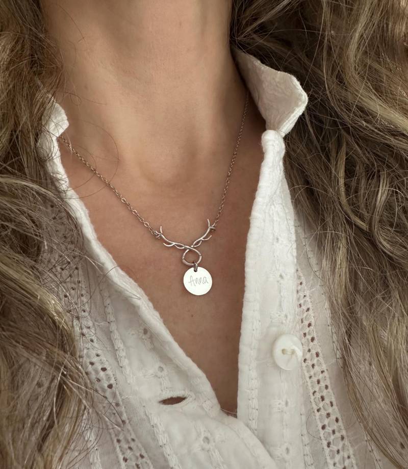 Hirschgeweih Kette Vergoldet Oder Versilbert Tracht Halskette Mit Gravur Dirndl Gravurplättchen von myvenajwls