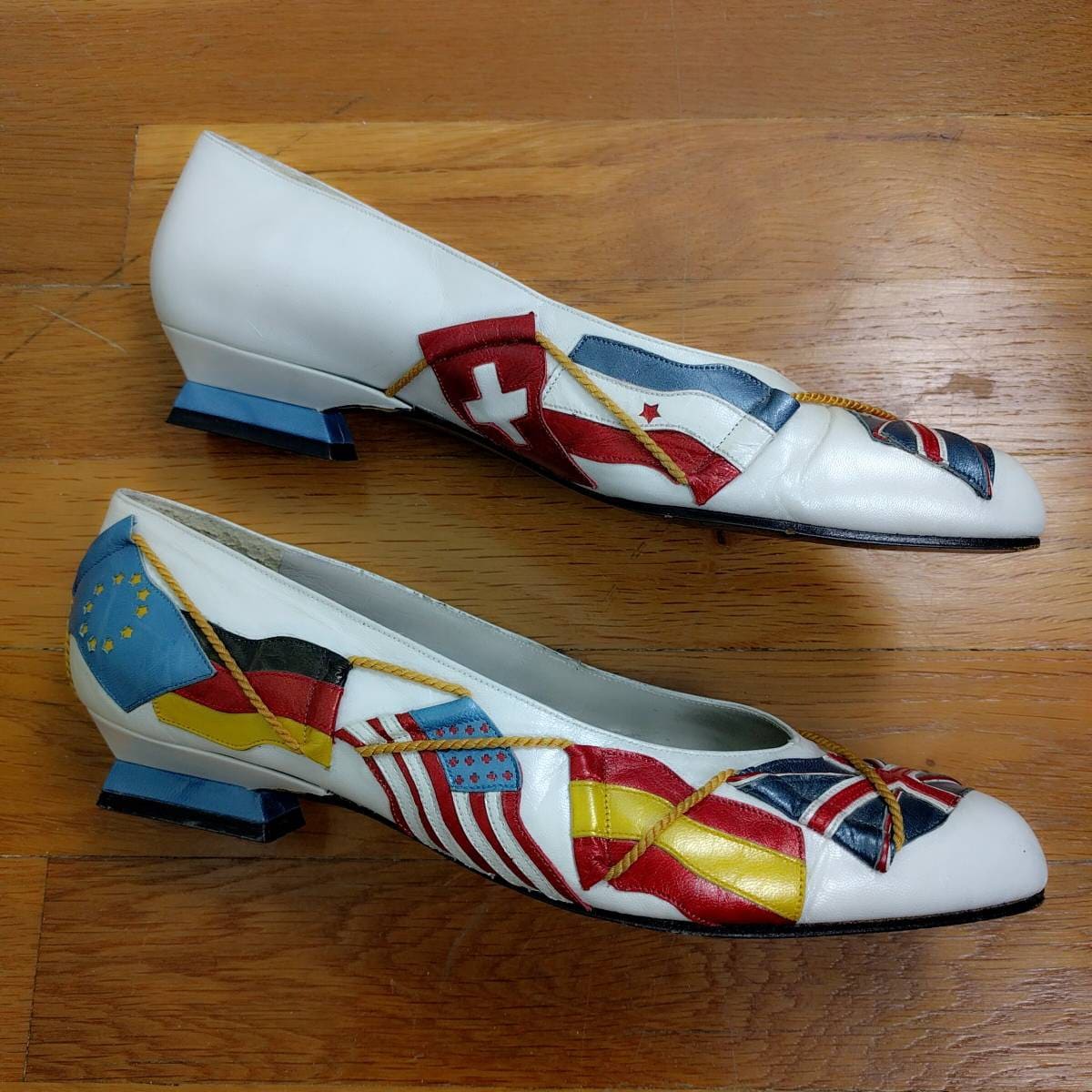 Vintage 1980Er Jahre Margaret J Welt Flaggen Perle Metallic Leder Low Ballett Pumpen 6 Geschenk Xmas Vintage 1980Er Jahre Margaret J Welt Flaggen Perle Metallic Leder Low Ballett Pumpen 6 Geschenk Xmas von myzembla