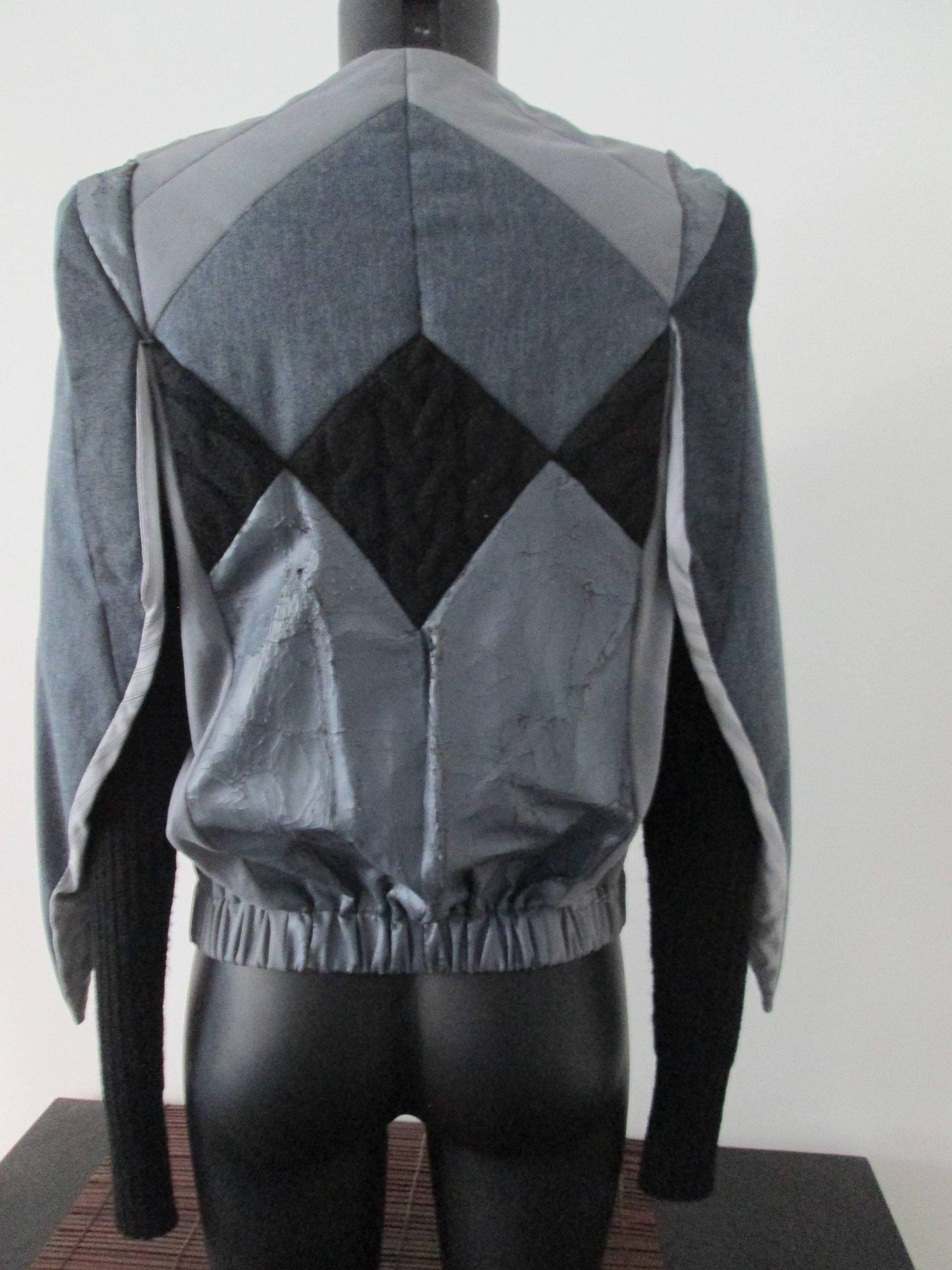 Handgemachte Patchwork Cape-JackeEinzigartige StückRecycling-Materialien von n87clothes