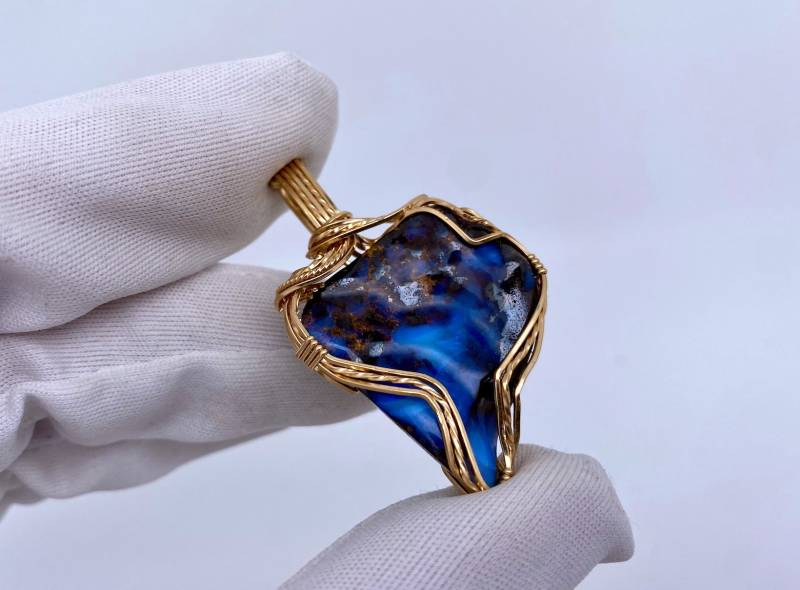 33Ct Blauer Lightning Ridge Opal, 14 Karat Unikat Gold Anhänger Mit Wunderschönen Opal von nAturaIArT
