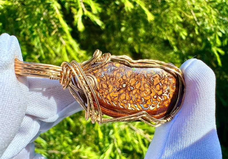 48Ct Highquality Boulder Opal, 14 Karat Unikat Gold Anhänger Mit Boulder Opal von nAturaIArT