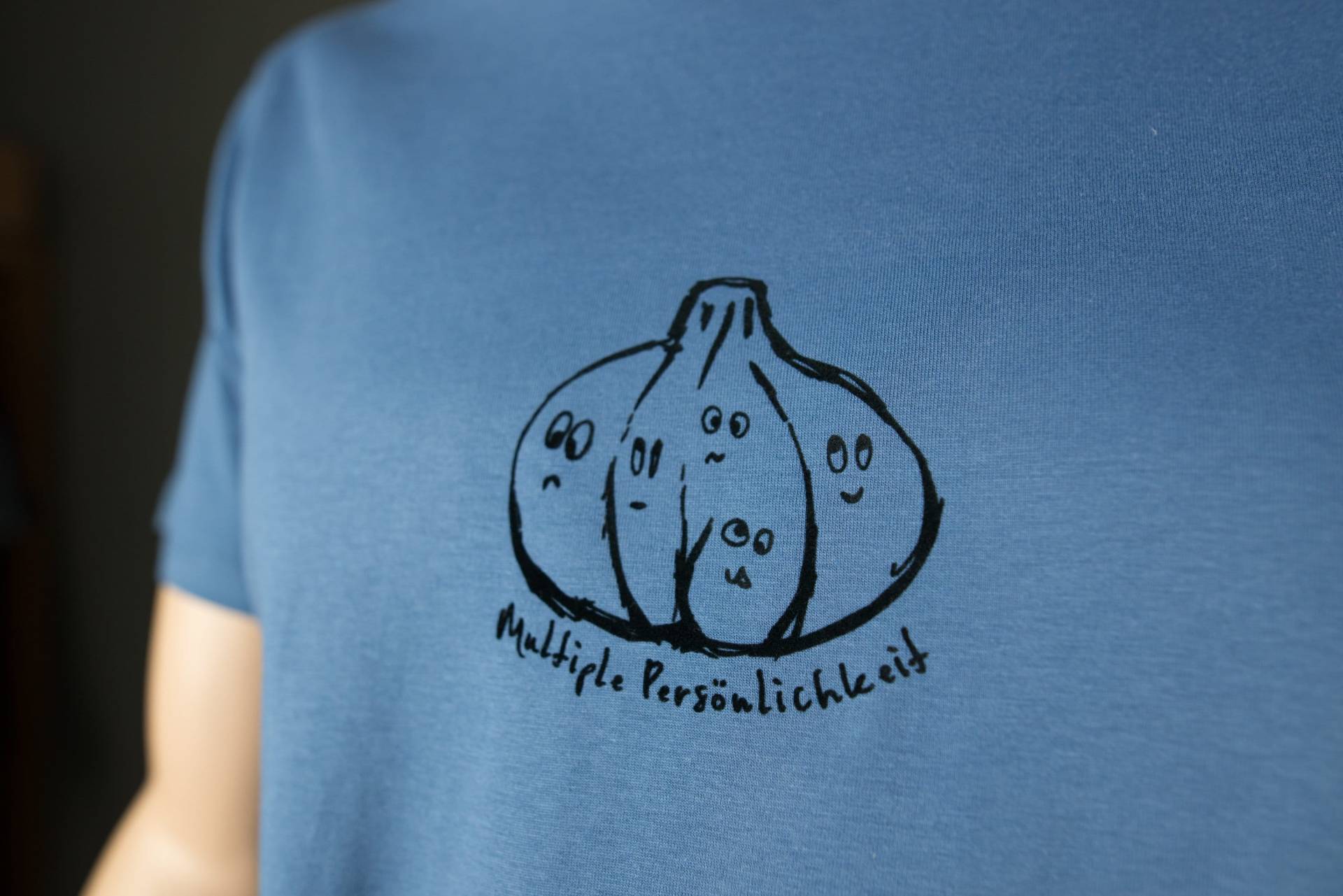 Knoblauch Männer T-Shirt Multiple Persönlichkeit Bio Shirt Blau Mit Lustigem Motiv Aus Flock Geschenk Für Veganer, Köche + Weitere Farben von naaknaak