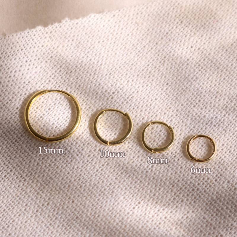 sterling Silber Huggie Hoop Ohrring Gold Vermeil Dainty Clicker von nabilondon
