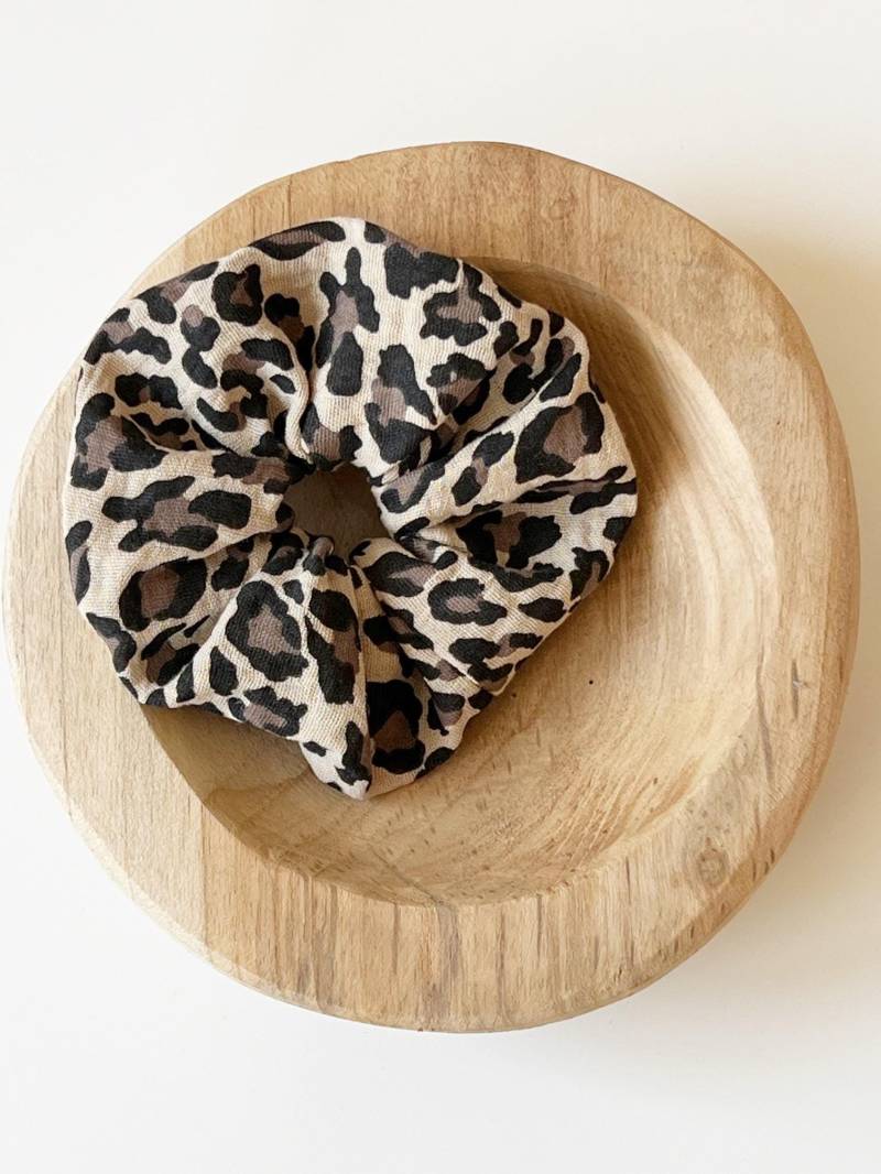 Scrunchie "Leo Print' Haargummi Zopfgummi Doppellagig Beige von nadelspinnereiwerk