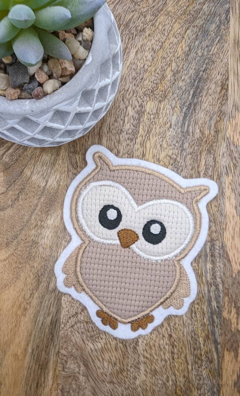 Patch/Applikation/Aufnäher/Bügelbild - Eule Beige, Creme, Natur Patch/Applikation/Aufnäher/Bügelbild - Eule Beige, Creme, Natur von nadelunikat