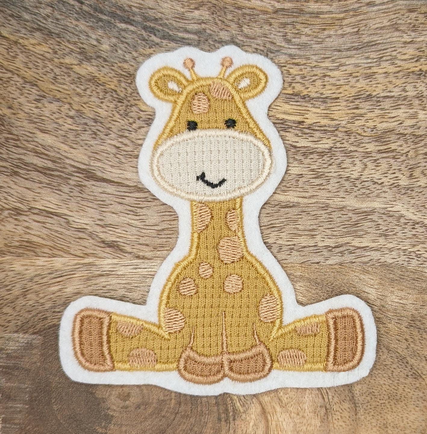 Patch/Applikation/Aufnäher/Bügelbild - Giraffe, Safaritiere Senf, Karamell, Creme Natur von nadelunikat