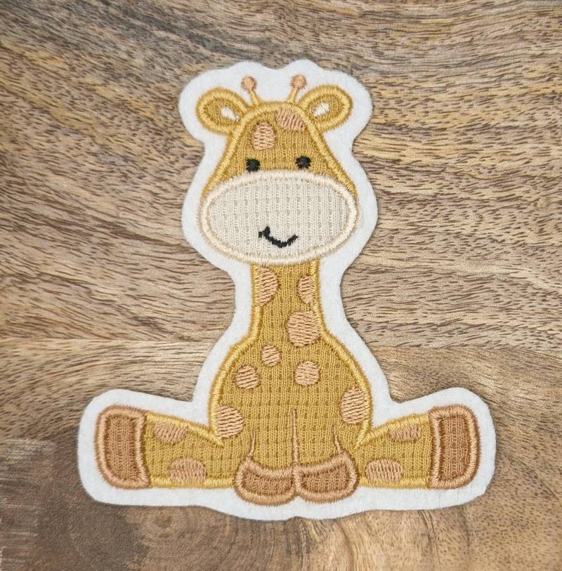 Patch/Applikation/Aufnäher/Bügelbild - Giraffe, Safaritiere Senf, Karamell, Creme Natur von nadelunikat