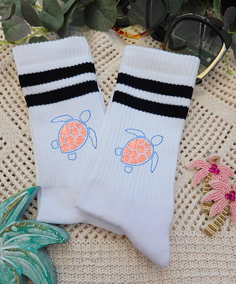 Bestickte Sportsocken Schildkröte, Turtle Socks, Socken Für Damen Und Herren, Tennissocken Crew Socks Turtle von nadinebrandingdesign