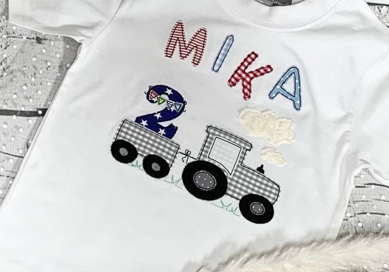 Jungen Geburtstagsshirt Mit Zahl Traktor Bulldog Personalisiert von naehdesigns