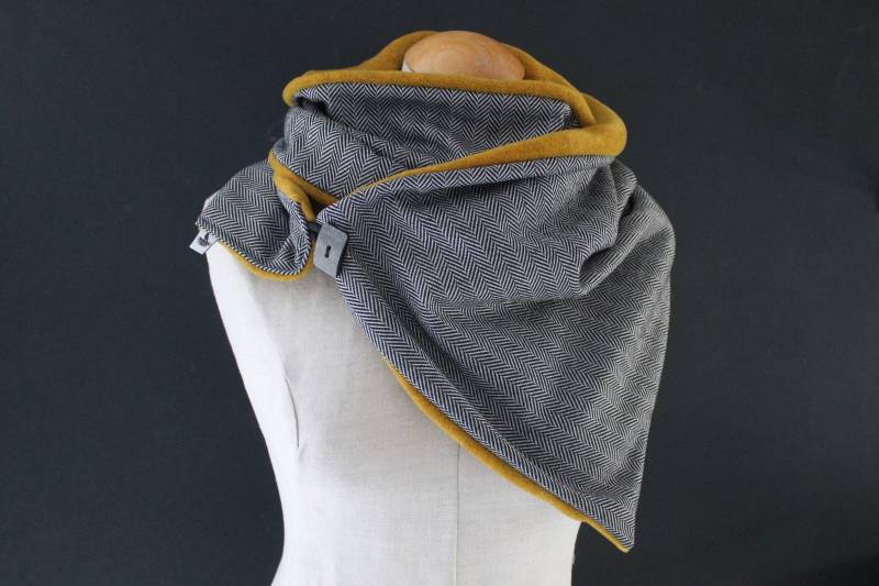 Wickelschal Dreieckstuch Fishbone Scarf Schal Knopfschal Loopschal Wrap Triangular Loop von naehkombinat