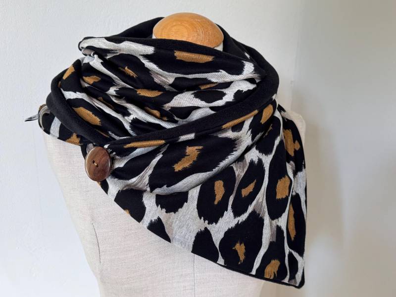 Wickelschal Dreieckstuch Leoprint Leomuster Schal Knopfschal Loop Wendeschal Grau Schwarz Rost Orange Herbst Winter Fleece Jerseyschal von naehkombinat