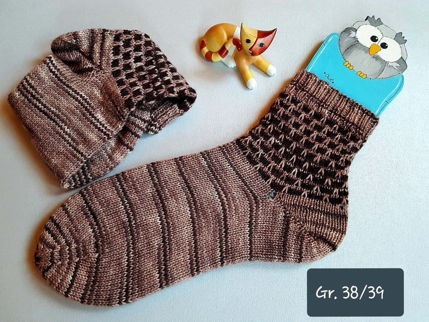 Handgestrickte Socken Gr. 38/39 von naehmaschinerie