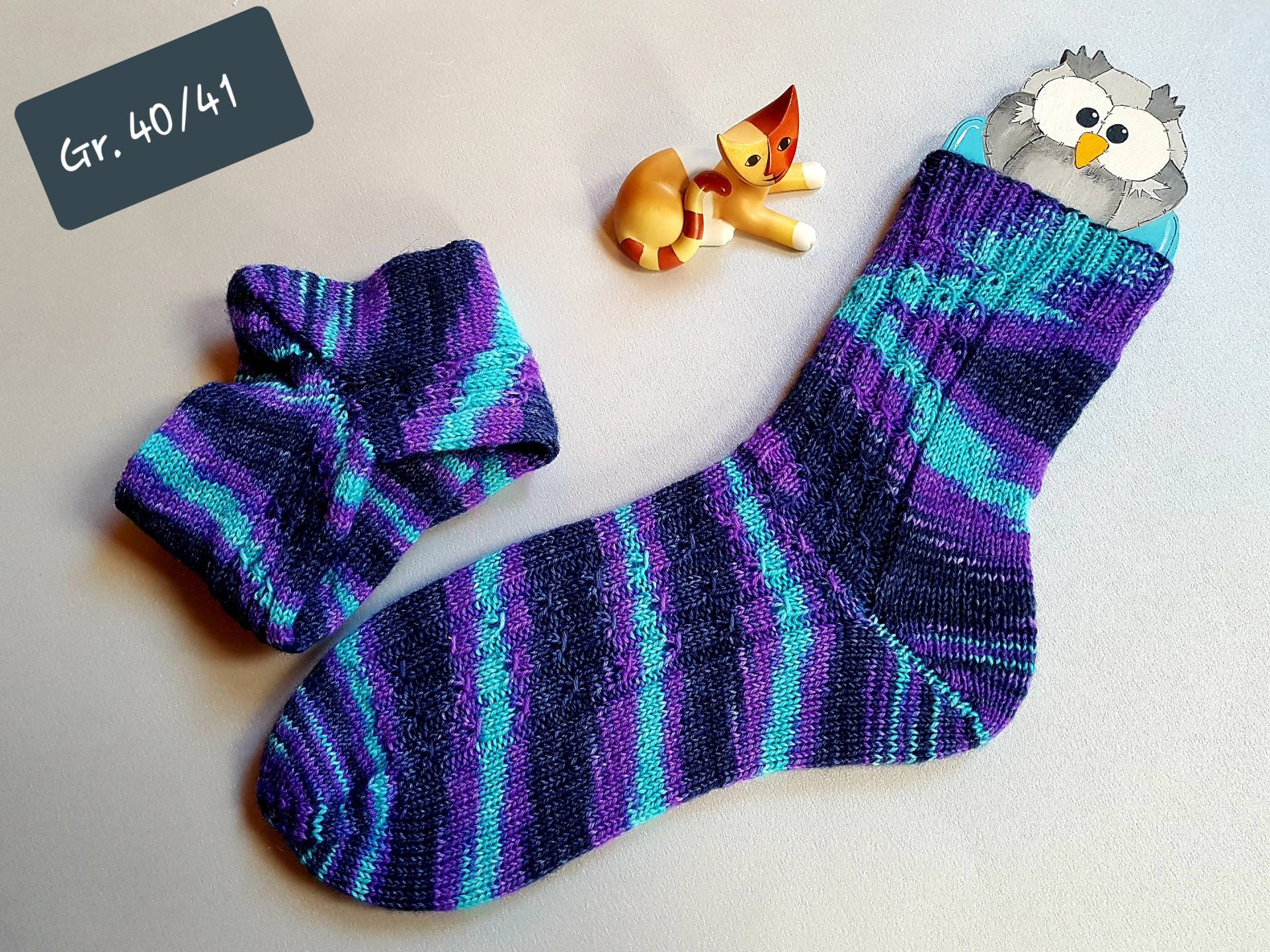 Handgestrickte Socken Gr. 40/41 von naehmaschinerie