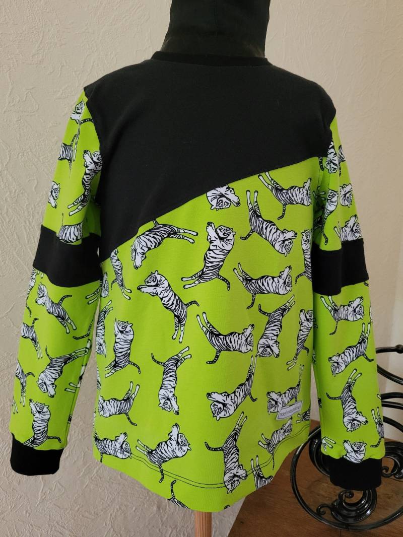 Langarmshirt Kinder Tiger Gr. 128 von naehmaschinerie