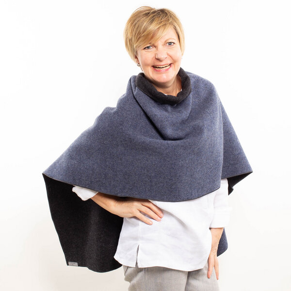 nahtur-design Schulterwärmer und Kuschelponcho aus Flauschloden von nahtur-design