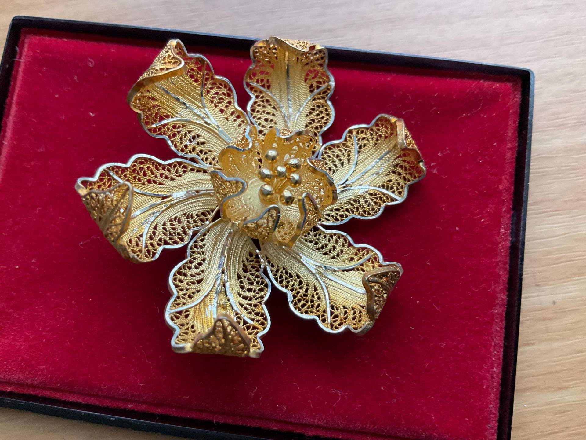 Vintage Filigrane Blumen Brosche Sterling Silber Vergoldet von nalika