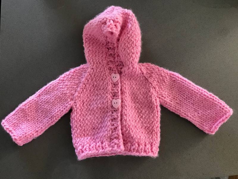Handgestrickte Pullover von nameframeandmore