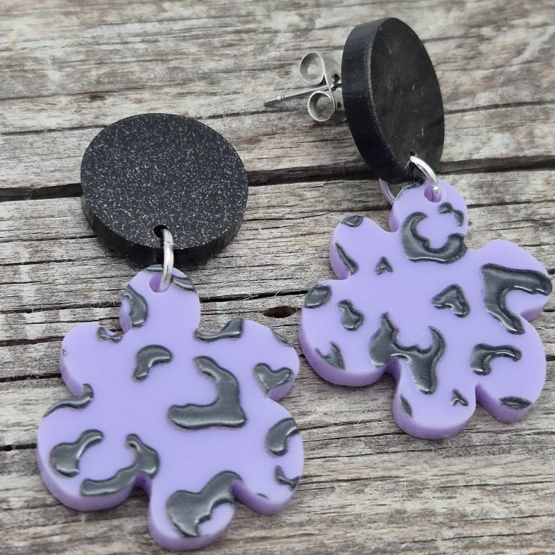 1 Paar Ohrringe - Lila Schwarz Glitzer Leo Gute Laune Mit 3D Aufdruck von namensklang