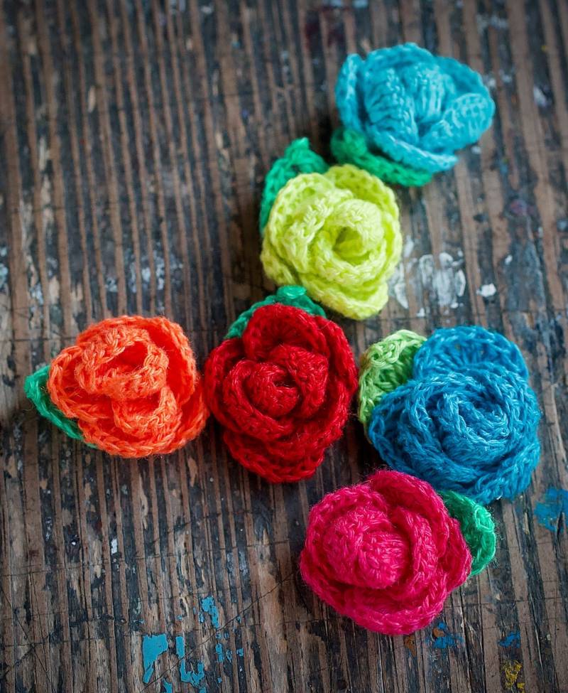 Satz Von 6 Gehäkelte Leinen Rosen - Verzierungen Neon von namolio