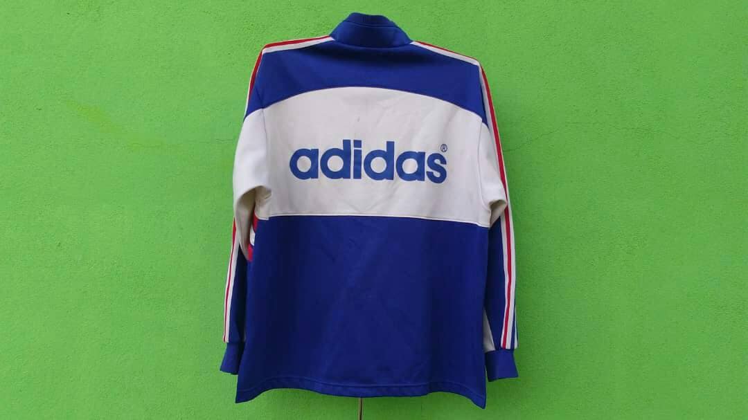 Selten Vintage Adidas Ausbildung Spellout Mehrfarbig Half-Zipper von nassirvintage75