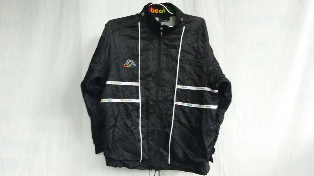 Vintage Robe Di Kappa Spellout Großes Logo Reißverschluss Jacke Jaspo Groß von nassirvintage75