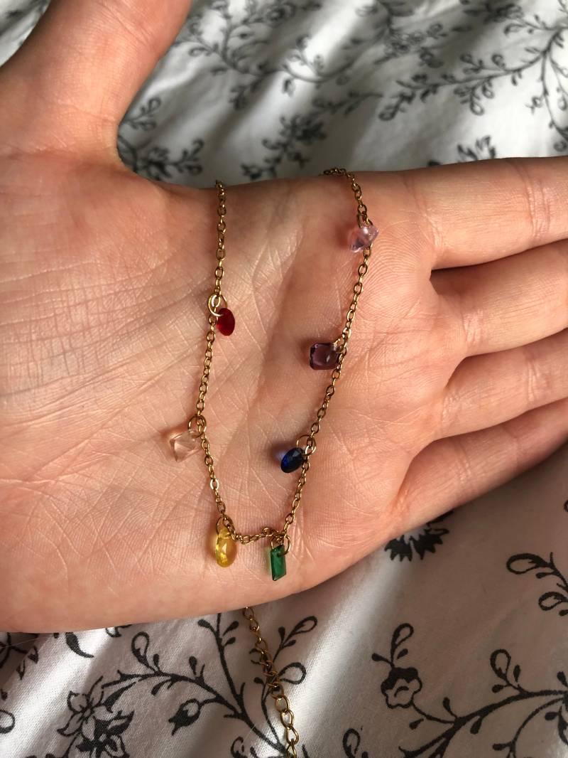 Golden Necklace With Multicolored Charms von nastasjasDesign