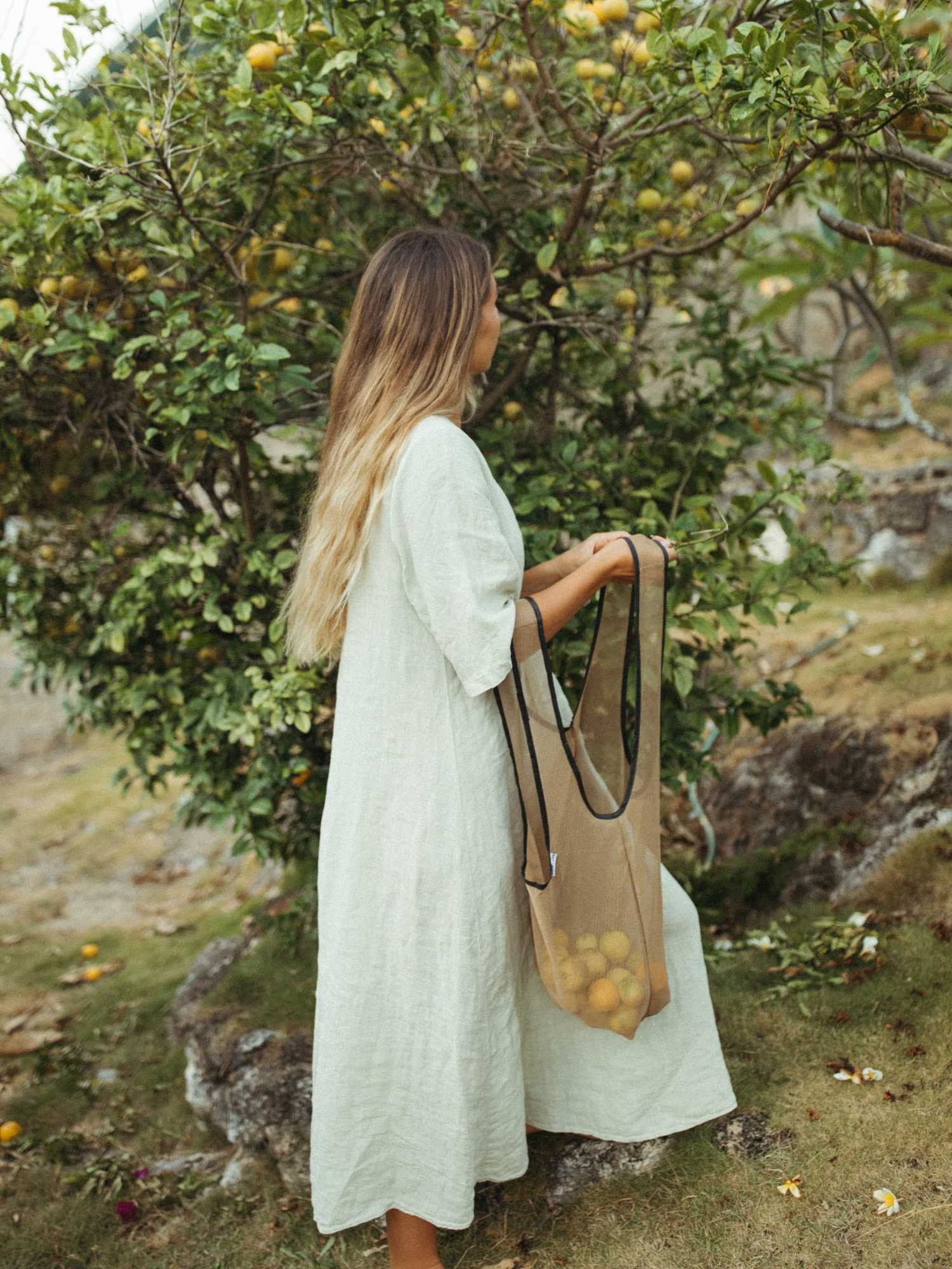 Joan - Nylontasche in Hellbraun Und Schwarz von natandnoor