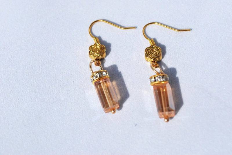 Champagner-Inspirierte Ohrringe Im „Haute Couture"-stil Champagner-Inspirierte Ohrringe Im „Haute Couture"-stil von nathyreme