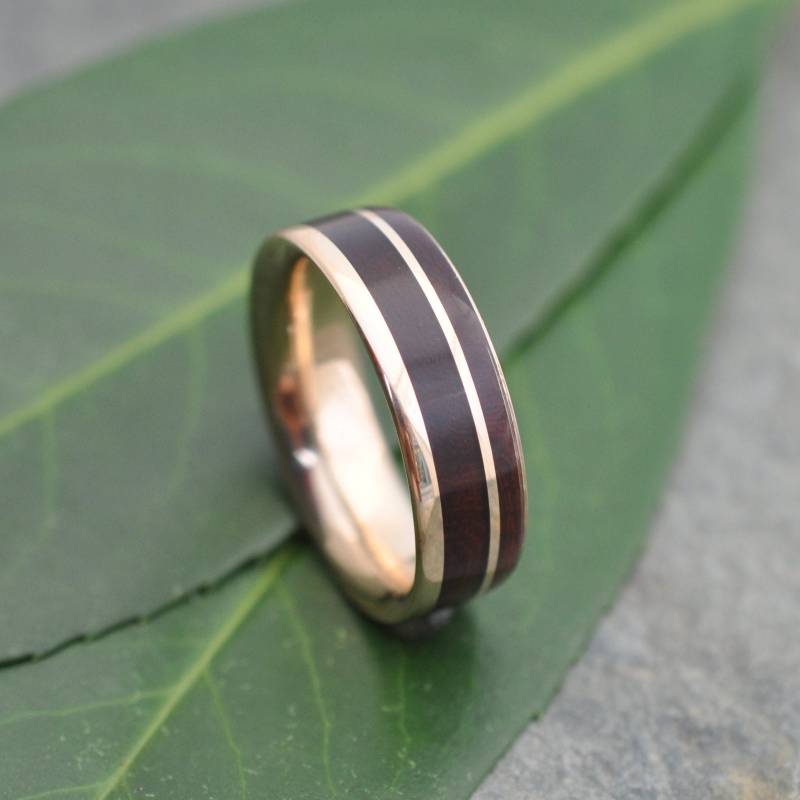 Un Lado Así Nacascolo Holz Ehering Massives Recyceltes 585Er Gelbgoldband Un Lado Así Nacascolo Holz Ehering Massives Recyceltes 585Er Gelbgoldband von naturalezanica