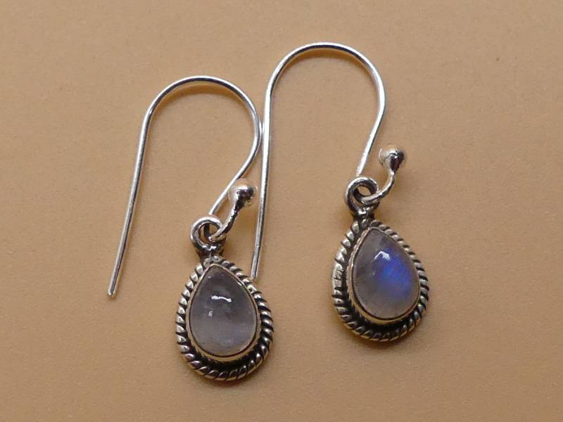 Aparte Mondstein 925 Silber Hängeohrringe von naturalmysticsu