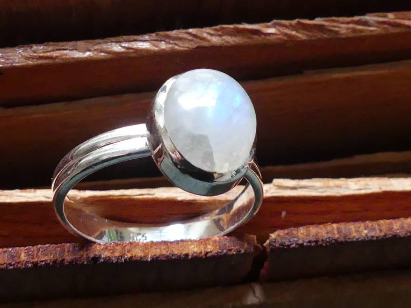 Eleganter Mondstein 925 Silberring von naturalmysticsu