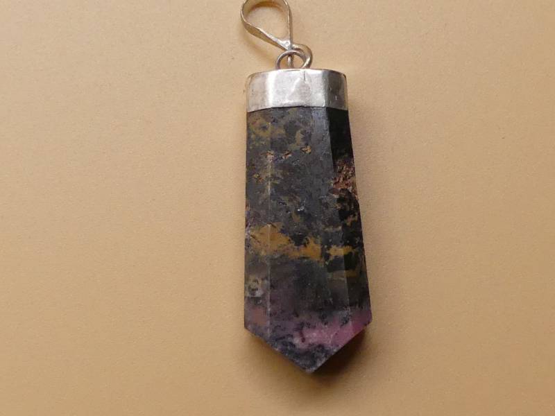 Schöne Rhodonitspitze Als Kettenanhänger Mit 925 Silbereinfassung von naturalmysticsu