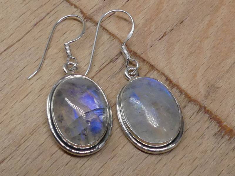 Wunderschön Schillernde Mondstein 925 Silber Hängeohrringe von naturalmysticsu