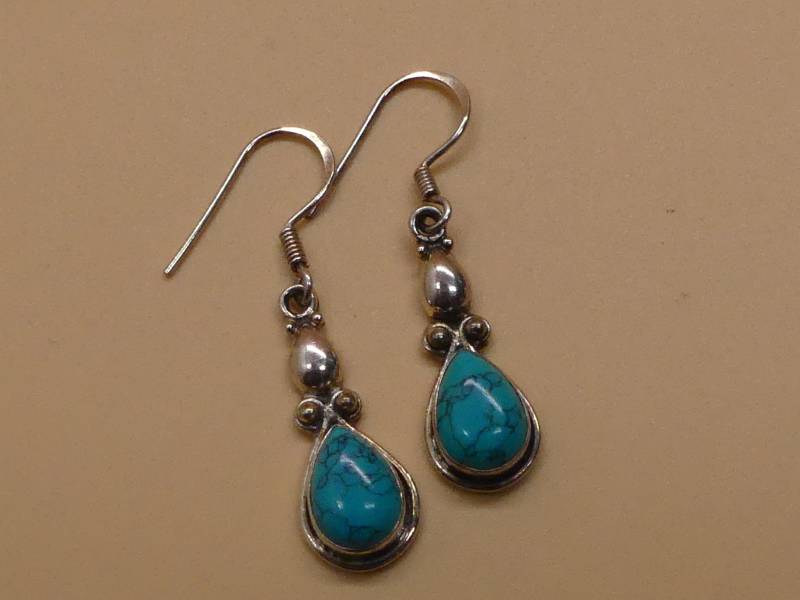 Zierliche Türkis 925 Silber Hängeohrringe von naturalmysticsu