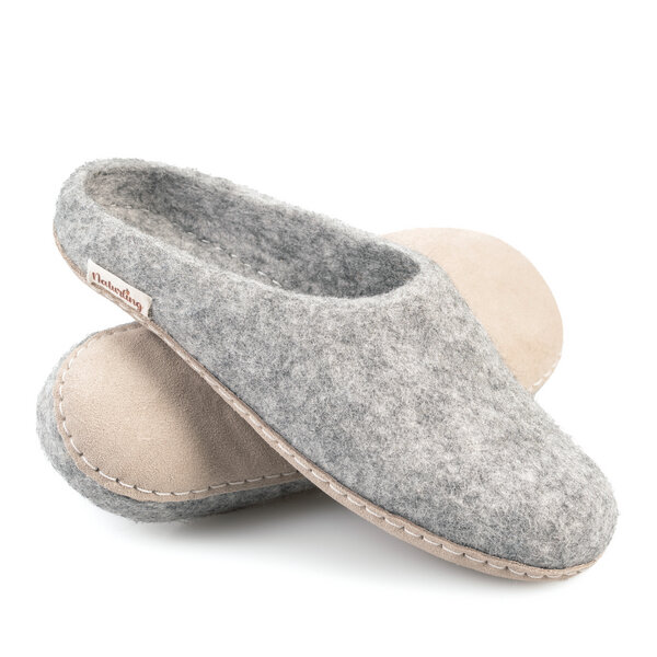 naturling Filz Damen Hausschuhe - Slipper für schmale Füße von naturling