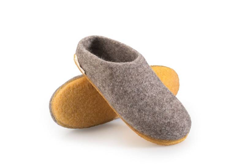 naturling Herren Slipper Hausschuh (Paar Pantoffel mit) rutschfeste Kautschuksohle von naturling