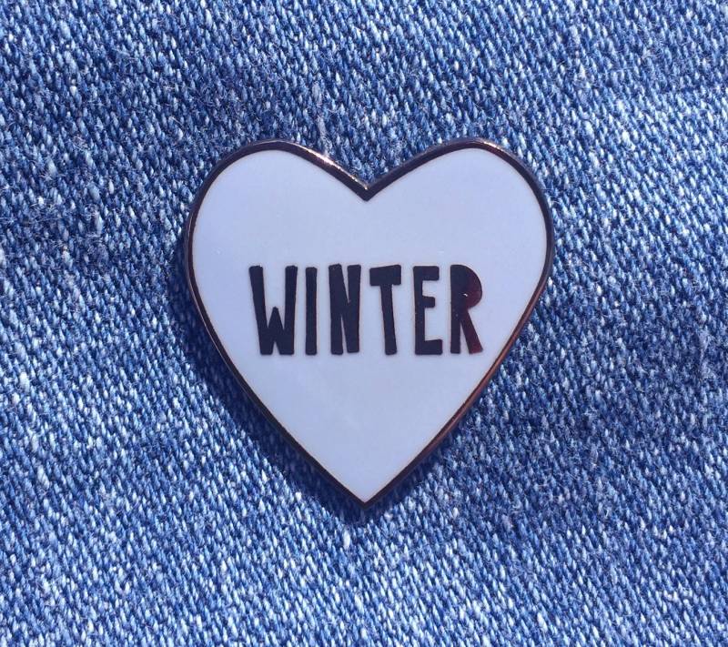 Winter Heart - Hartemail Pin Sku Pin-727 von nearmoderndisaster
