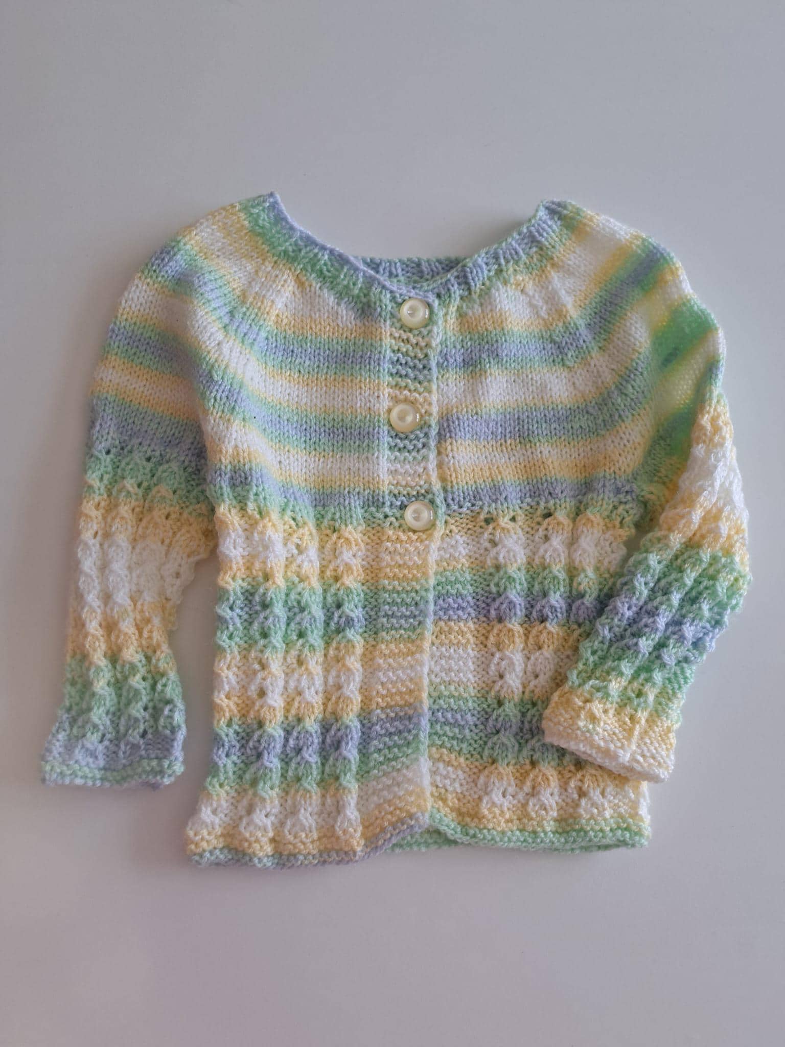 Baby Jäckche, Gr. 50/56, Jacke, Kleidung, Geschenk, Babyparty, Zur Geburt von needleBurk