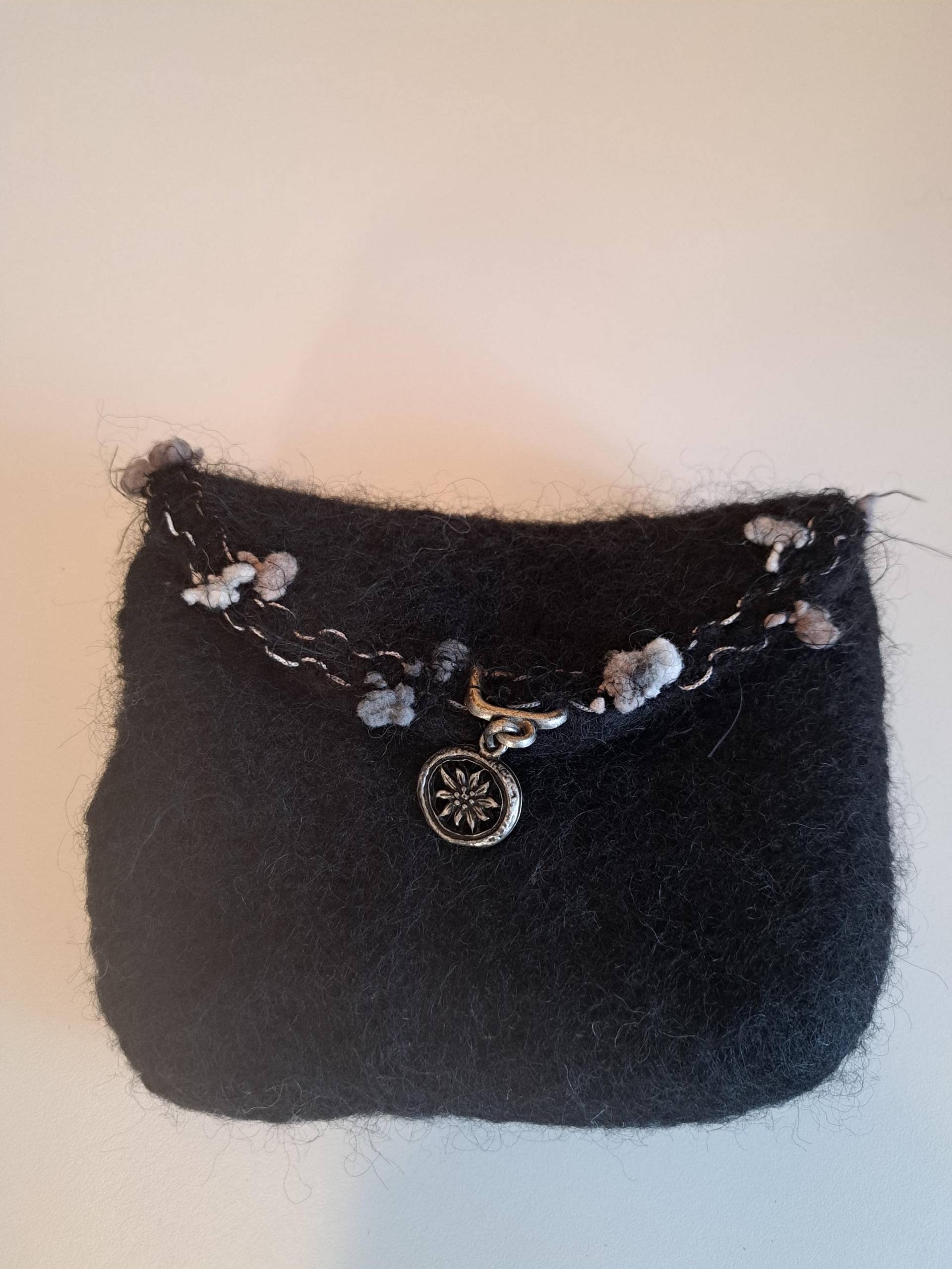 Schürzentasche, Klein, Dirndltasche, Gefilzt, Handgemacht, Handbag von needleBurk