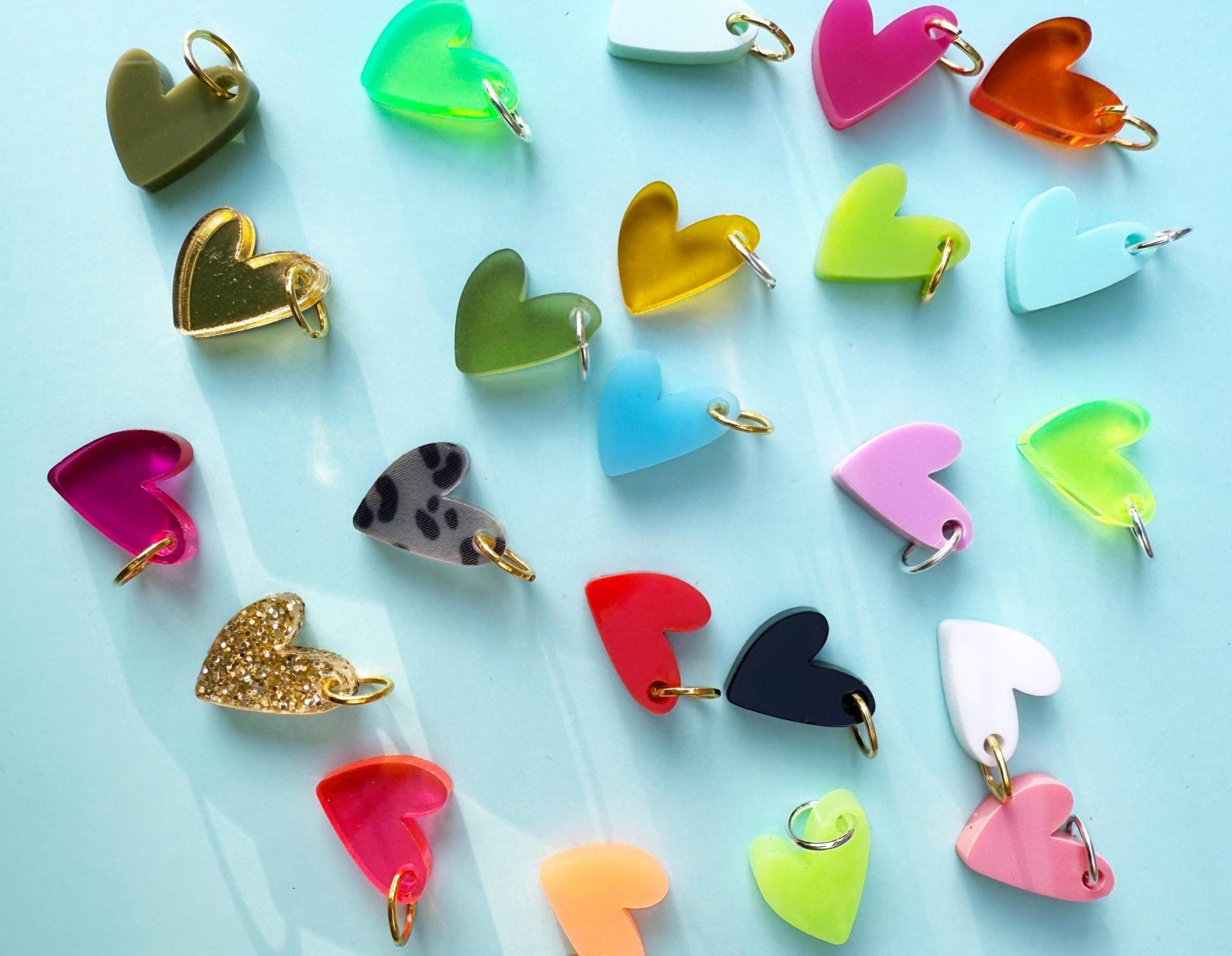 Anhänger Neon Acryl Charm Viele Motive & Farben Herz Stern Palme Smiley Peace Kuss Love Leo Bff Mom Cocktail Koralle Anker Blitz Animal Gold Anhänger Neon Acryl Charm Viele Motive & Farben Herz Stern Palme Smiley Peace Kuss Love Leo Bff Mom Cocktail Koralle Anker Blitz Animal Gold von nelous