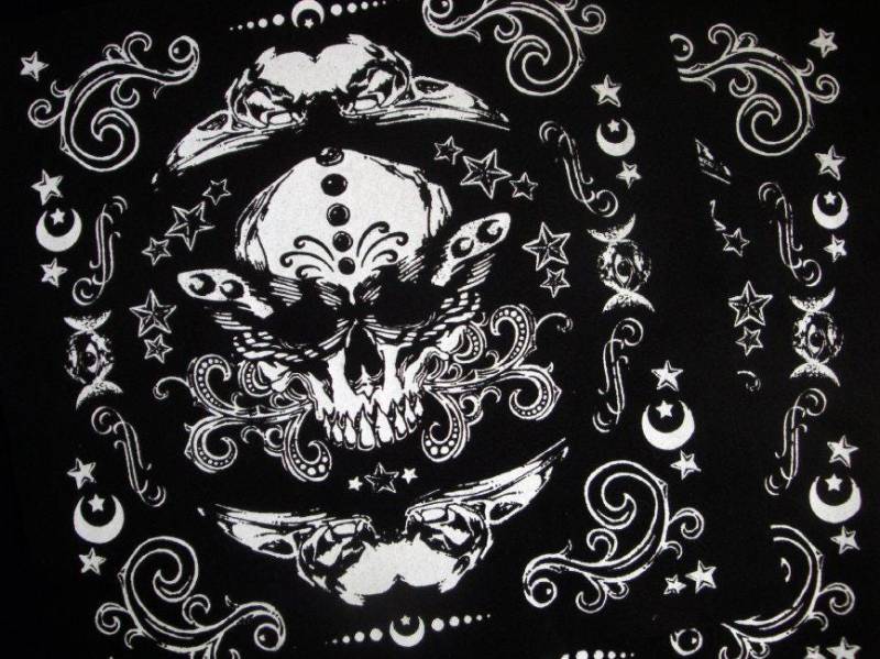 Schädel Mit Mottenflügeln & Krähenschädeln Punk Goth Handmade Sew-On Fabric Back Patches von neoshiki