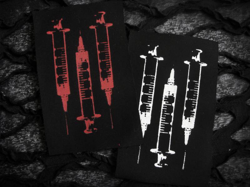 Spritze Industrial Goth Handmade Sew-On Fabric Patches von neoshiki