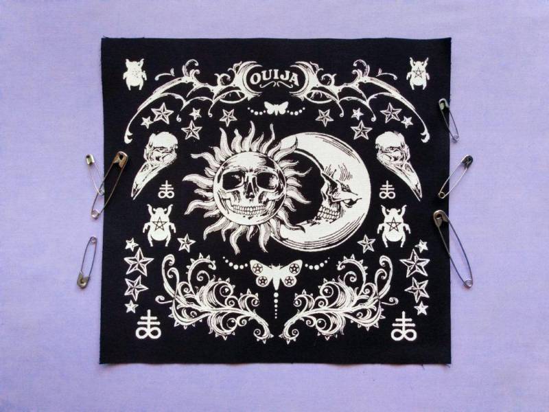 Sun & Moon Skulls Ouija Steampunk Halloween Aufnäher von neoshiki