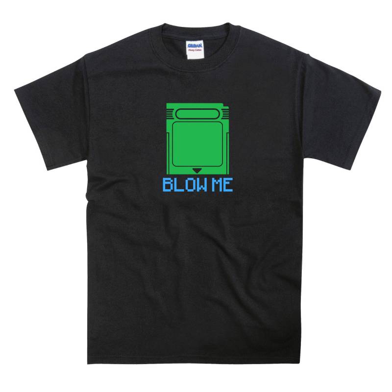 Blow Me Gameboy Spiel Patrone T-Shirt Blow Me Gameboy Spiel Patrone T-Shirt von nerdkeyz