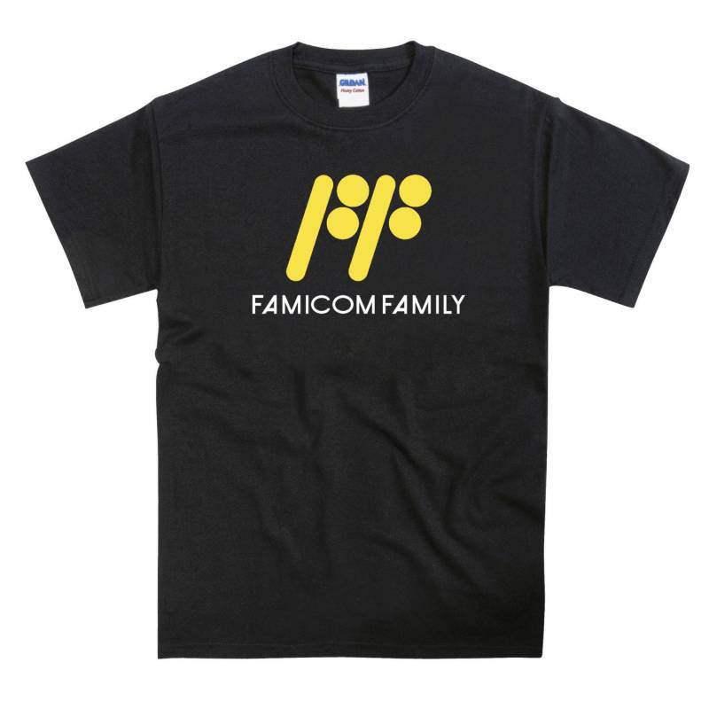 Famicom Familie Nes Tribute T-Shirt Famicom Familie Nes Tribute T-Shirt von nerdkeyz