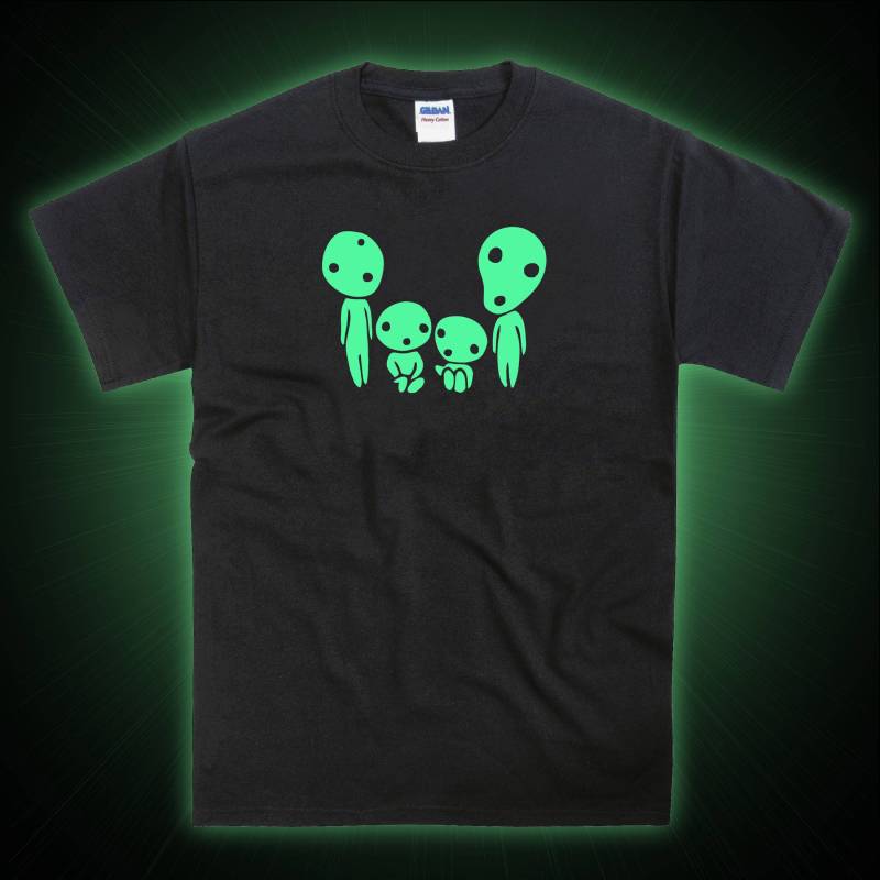 Familie Waldgeister Glow in The Dark Tshirt Familie Waldgeister Glow in The Dark Tshirt von nerdkeyz
